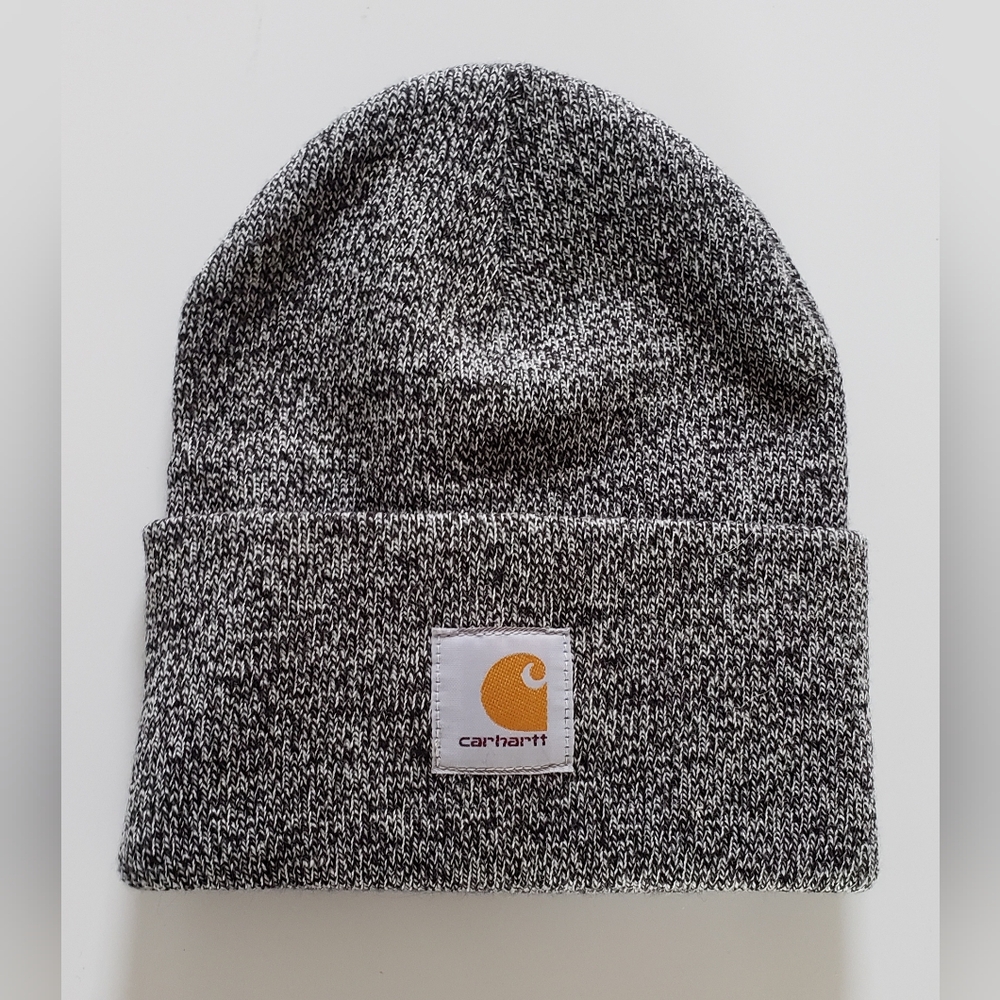 NWOT Carhartt Black & White Winter Hat